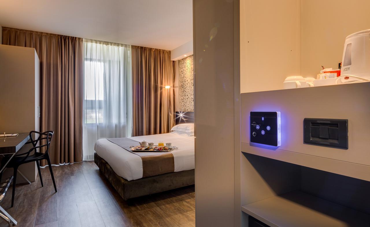 Best Western Plus Hotel Farnese パルマ エクステリア 写真
