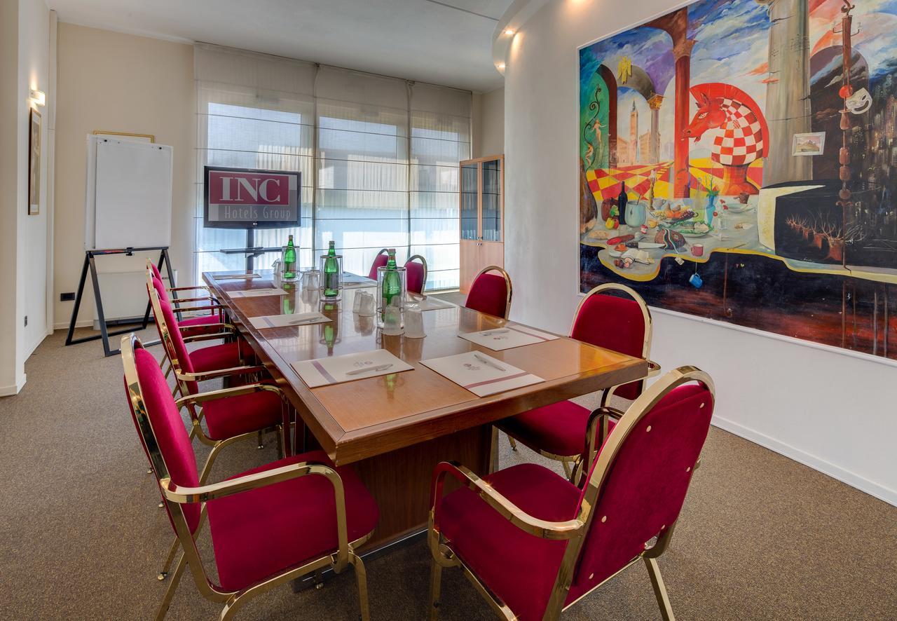 Best Western Plus Hotel Farnese パルマ エクステリア 写真